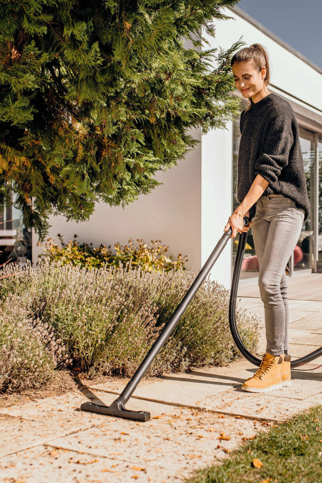 Хозяйственный пылесос для сухой и влажной уборки Karcher WD 3 V-19/4/20 Хозяйственный пылесос для сухой и влажной уборки Karcher WD 3 V-19/4/20